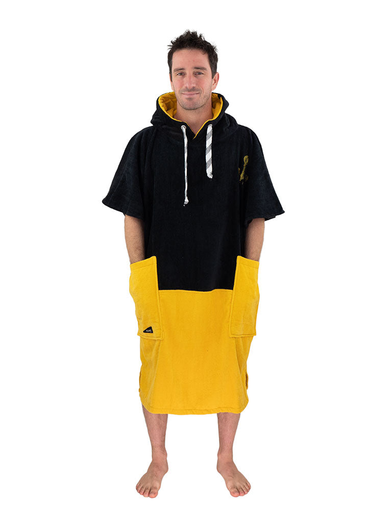 ALL IN - Poncho Flash