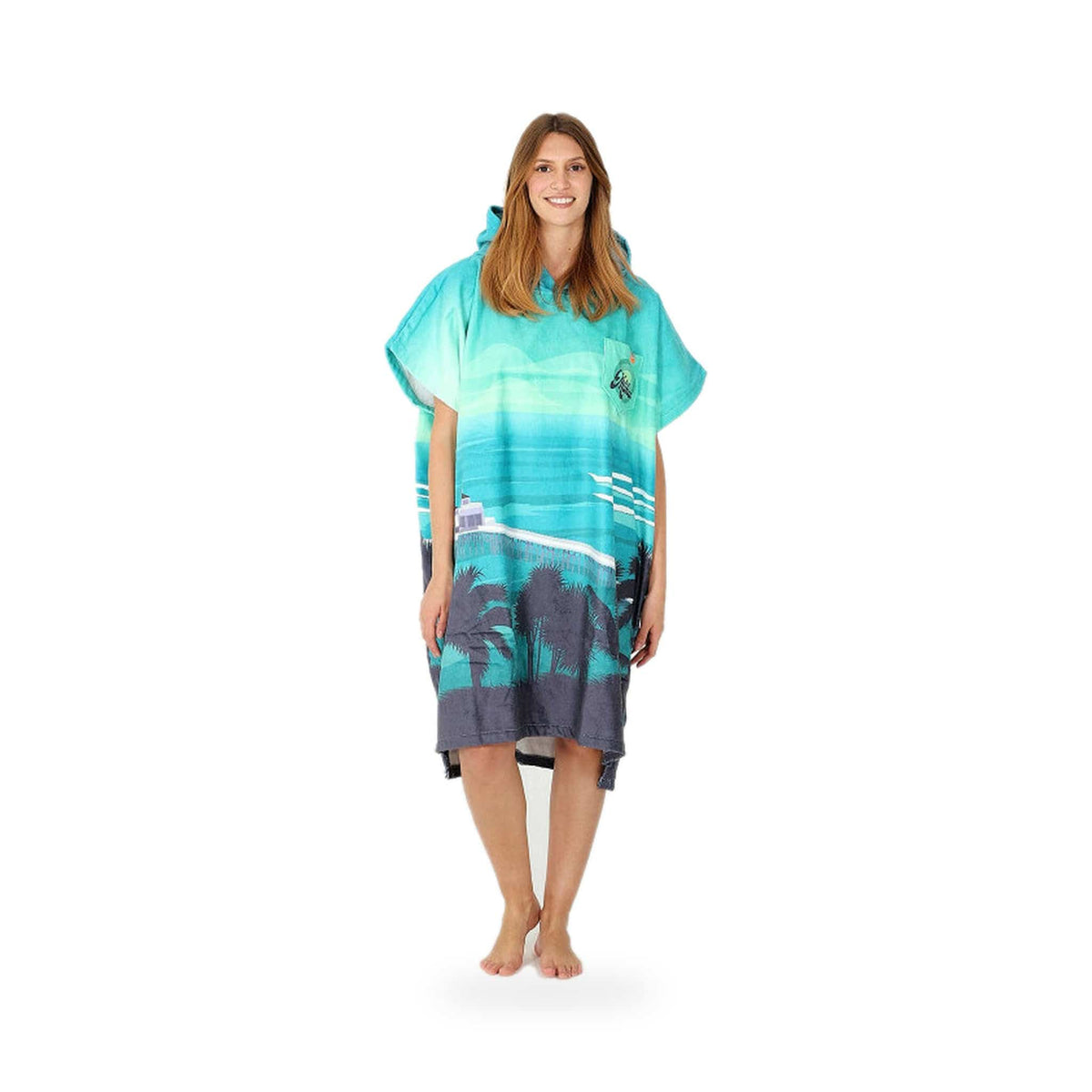 AFTER - Poncho Destination Malibu – poncho scontornato su fondo bianco