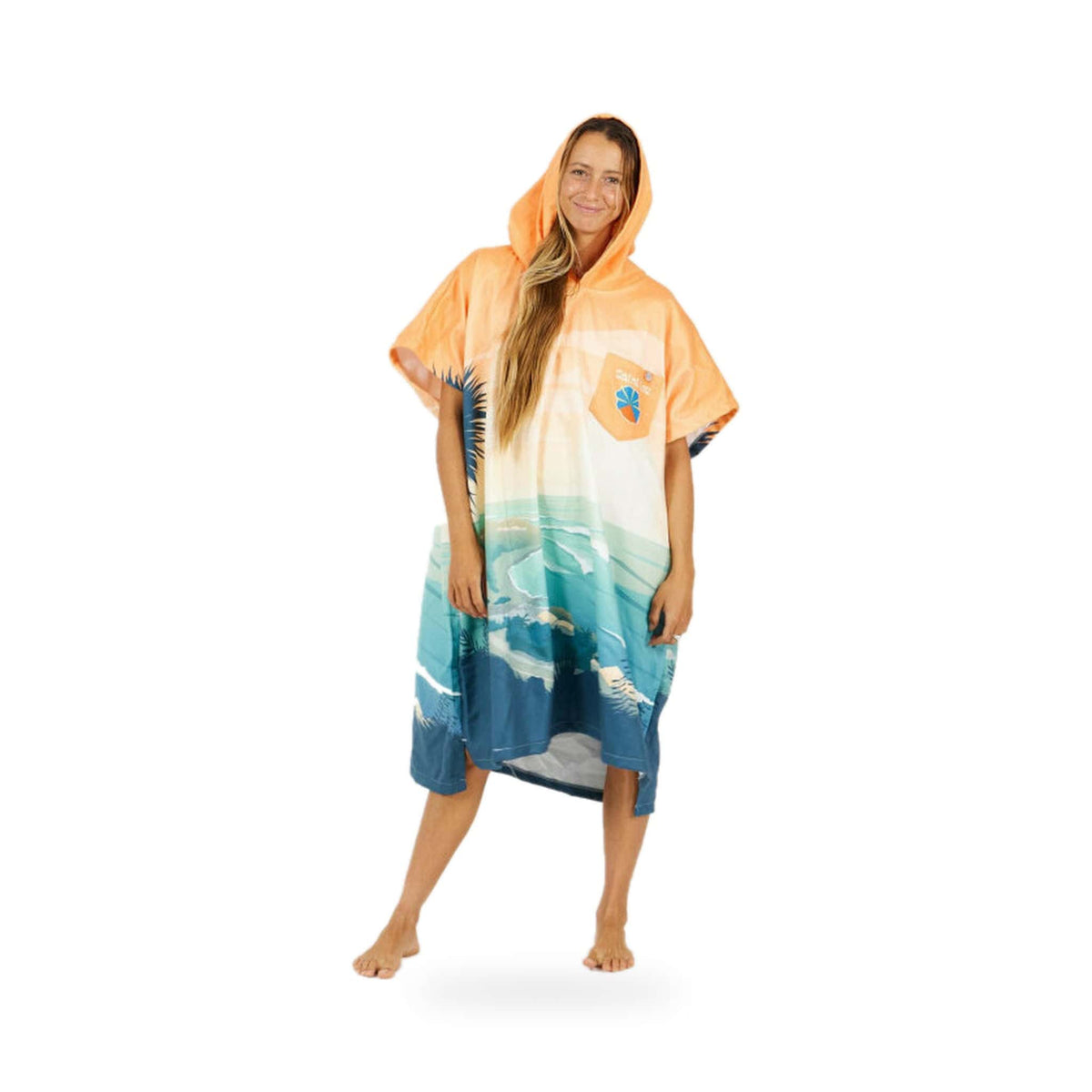 AFTER - Poncho Destination Saint Leu – poncho scontornato su fondo bianco
