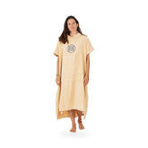 AFTER - Poncho Logo Orange – poncho scontornato su fondo bianco