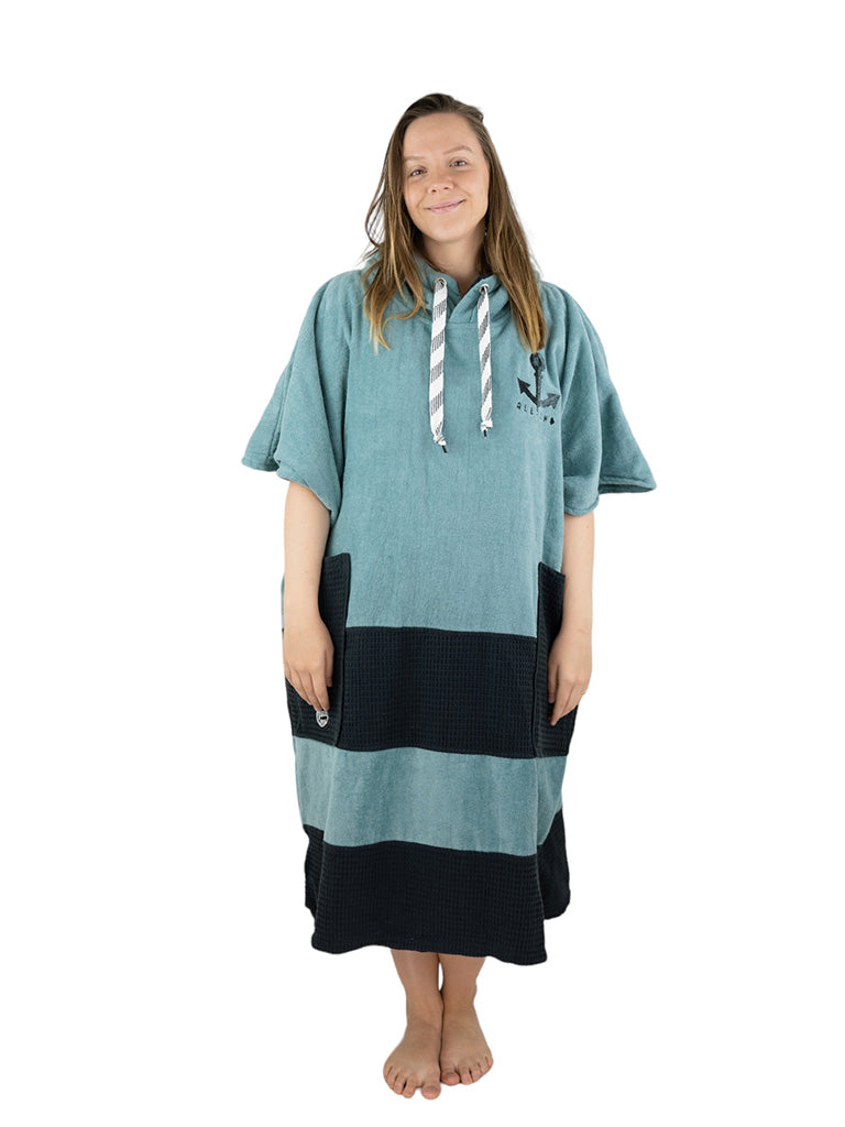 ALL IN - Poncho Blue Green